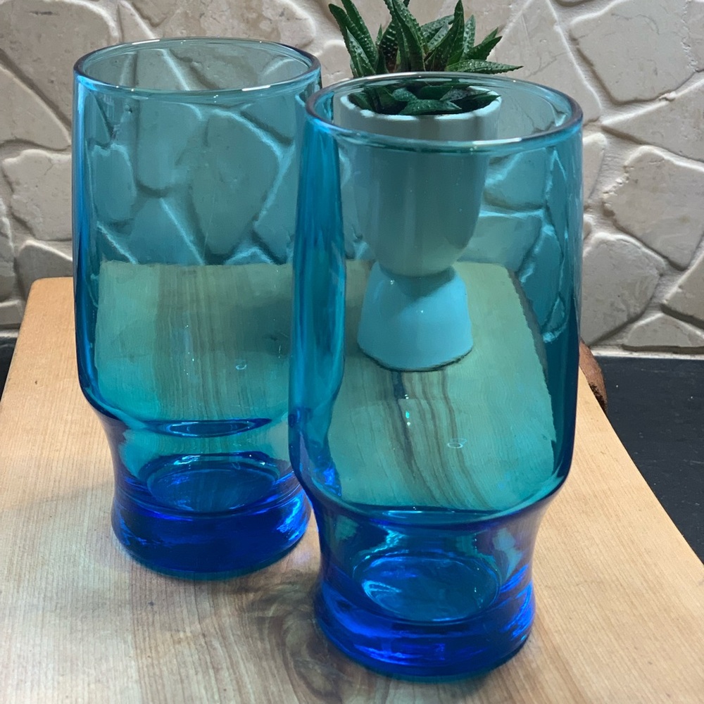 VINTAGE | Set of 2 | Deep Turquoise Glasses with Heavy Bottoms.